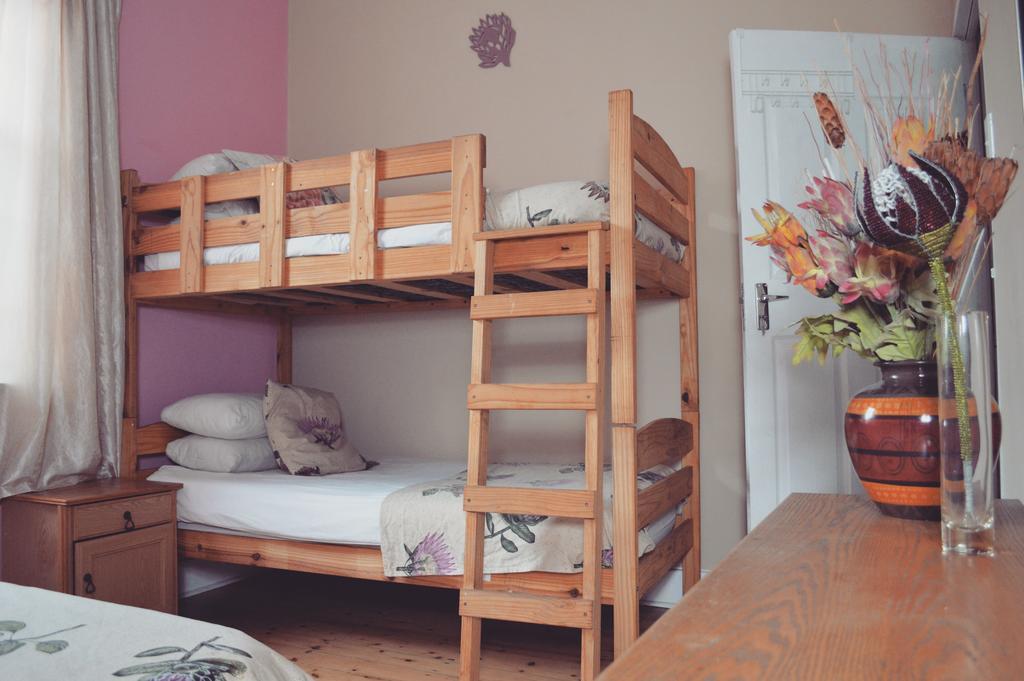 Homebase Melville Backpackers Joanesburgo Exterior foto