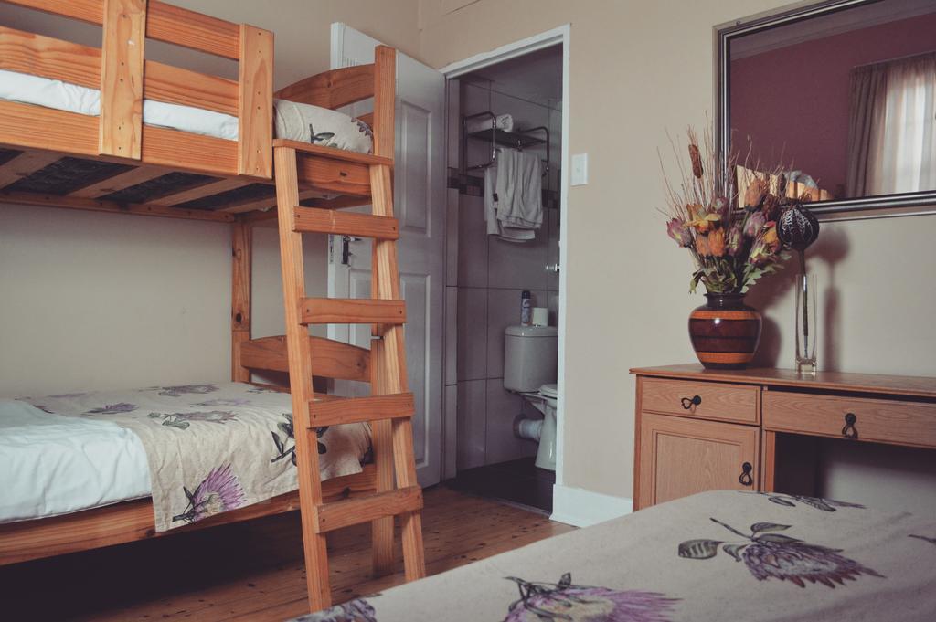 Homebase Melville Backpackers Joanesburgo Exterior foto